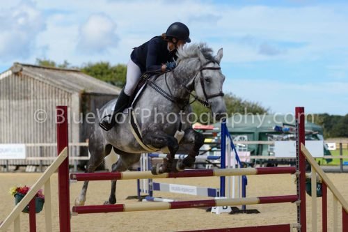 HOYS26-240
