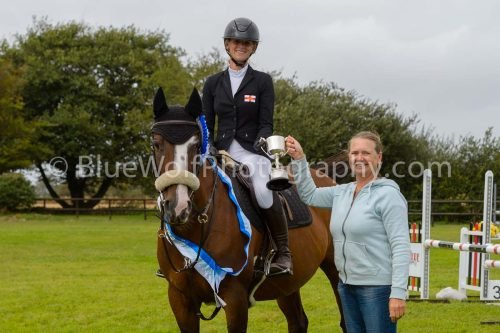 HOYS26-586