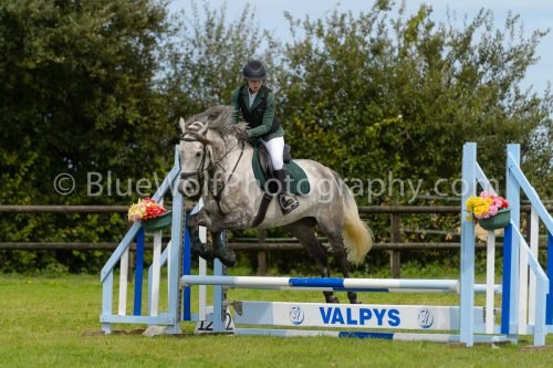 HOYS26-715