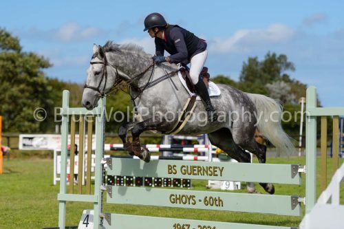 HOYS26-812